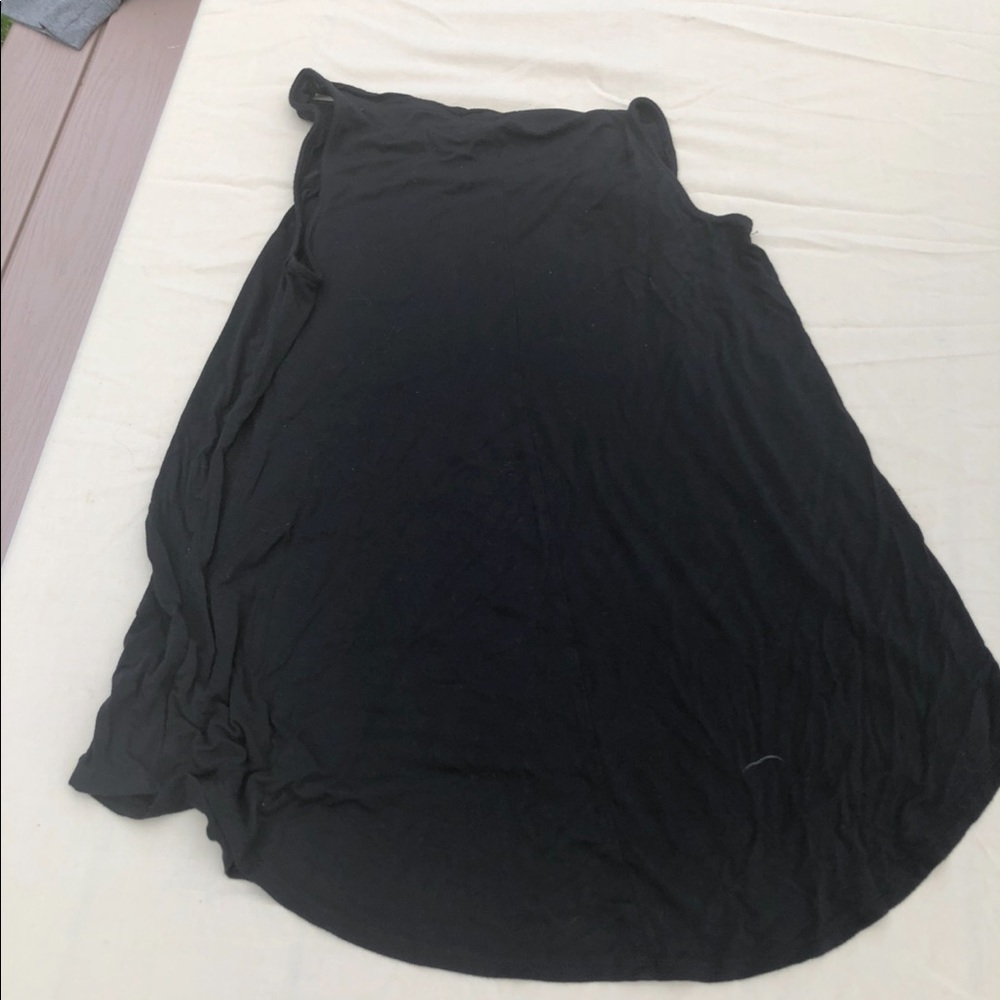 simple black tank top